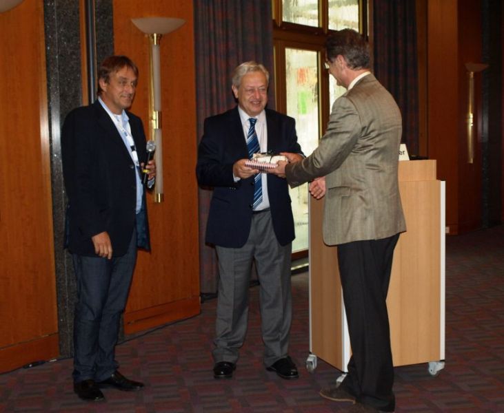 files/symposien/symposium_2014/jahrestagung_2014/gallery/Paul-E.-Lekture_3.jpg